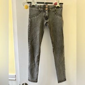 GREY FREDDY WR.UP  JEANS